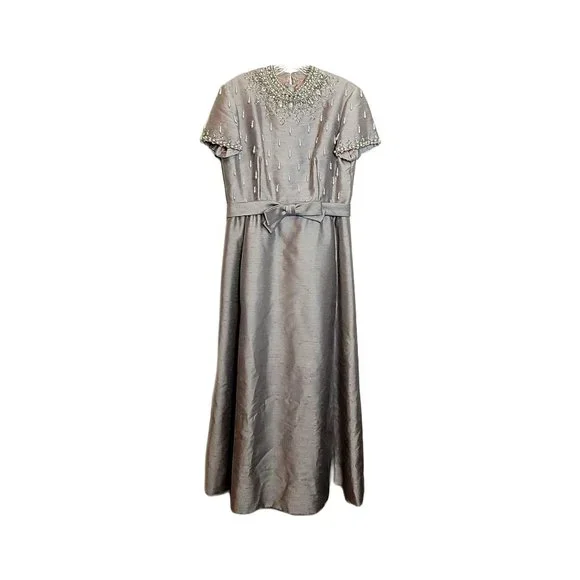 silver beaded mother of the bride dresses Silver Beaded Short Sleeve Evening Dresses A-Line Boat Neck Mother of –  Viniodress main image 0